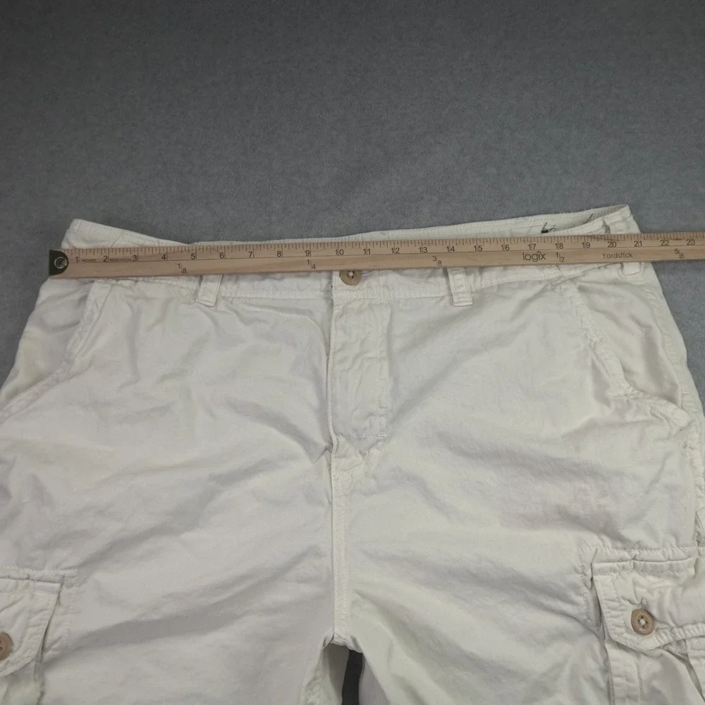 American Eagle Shorts Mens 42 Off-White Cargo Longer Length Cotton Utility